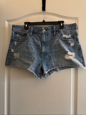 Madewell Relaxed Denim Shorts Distressed Size 32